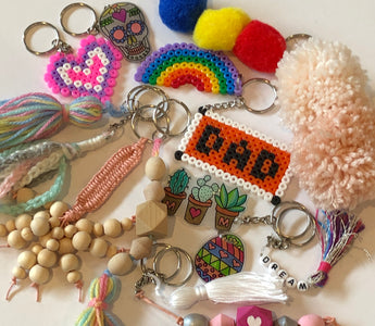 HOT Beaded Keychain Ideas Diy Photo Keychain Wooden Beads
